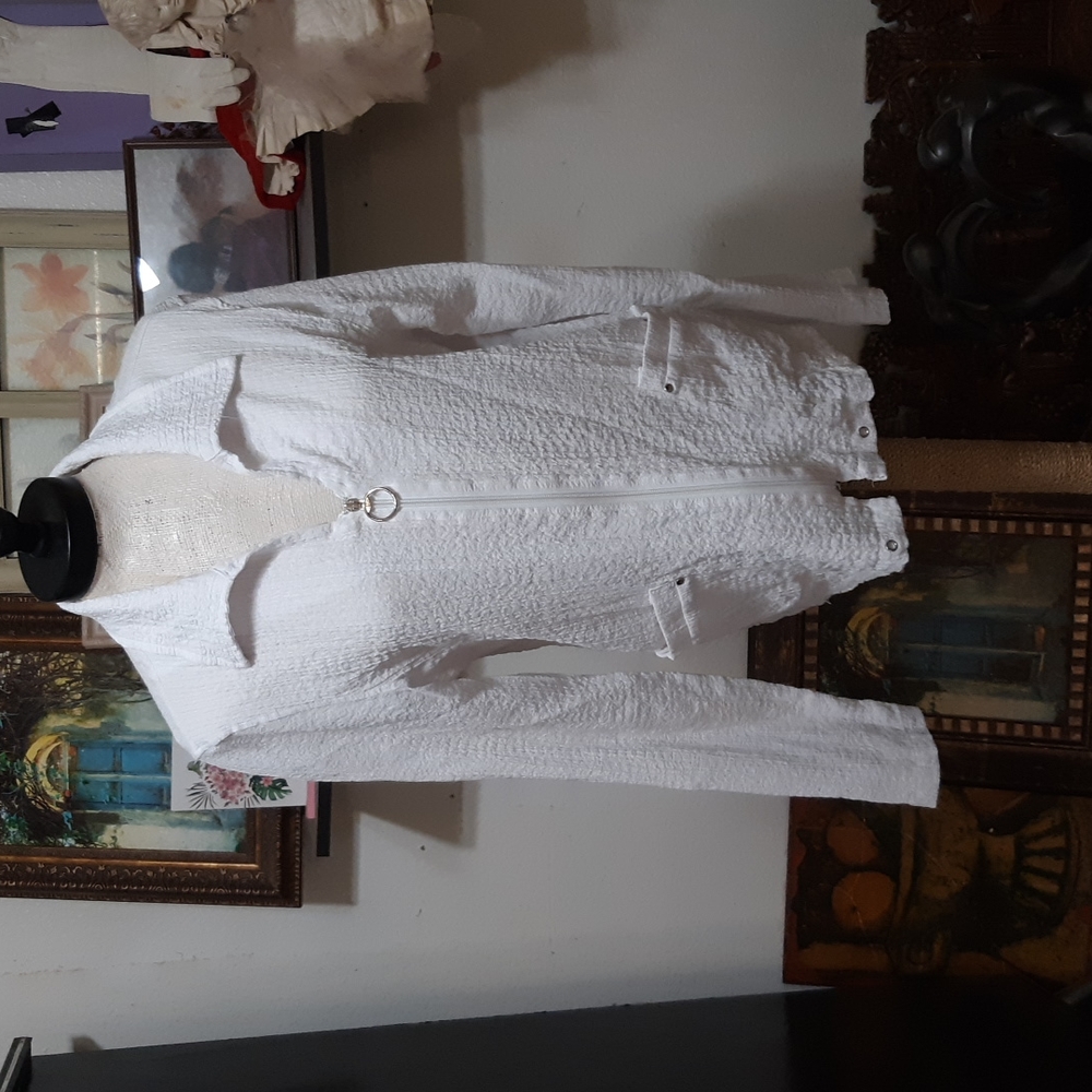 Womens White Zip up long sleeve jacket Blouse sz Med SHENANIGANS